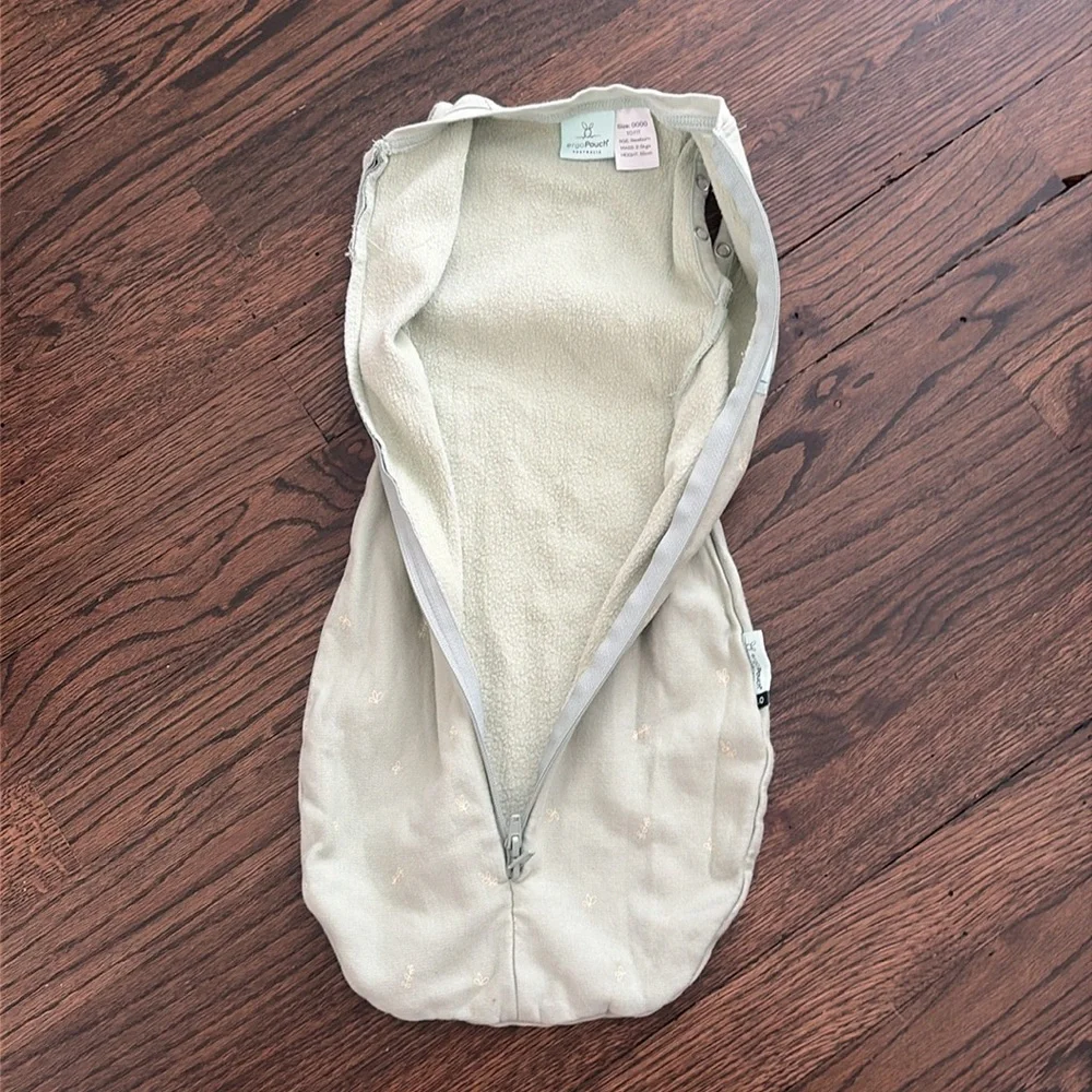 Ergo Pouch green Infant Sleep Sack One-Piece with Front Zipper